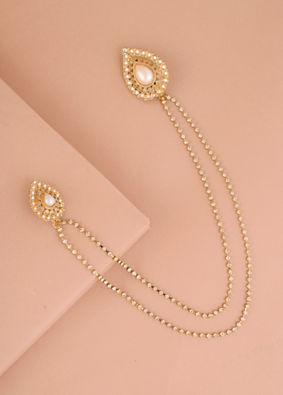 Baby Pink Pearl Embedded Chain Brooch image number 0